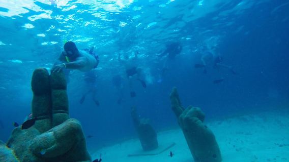 Isla Mujeres Tour by Catamaran - with Roundtrip transfers