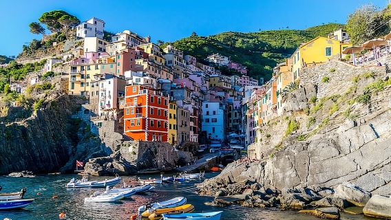 Cinque Terre Small Group Tour with Limoncino Tasting from La Spezia Port