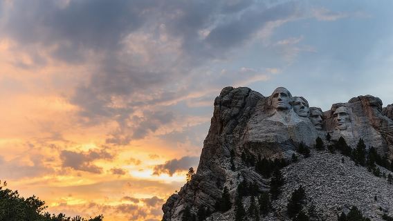 Cerimonia notturna e tour del Monte Rushmore - con tunnel e osservazione delle stelle