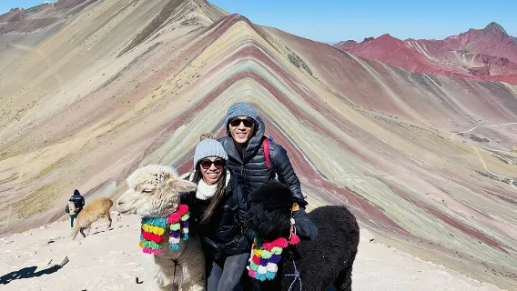 레인보우 마운틴 비츠더크라우드: 오전 8시 특별 출발