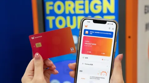 WOWPASS:具有貨幣兌換、支付、T-money交通等功能的預付卡 WOWPASS:具有貨幣兌換、支付、T-money交通等功能的預付卡
