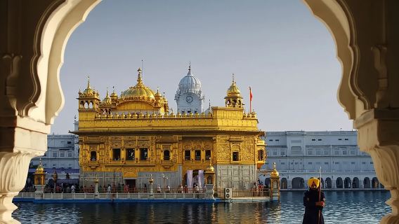 Kuil Emas dan Lawatan Berpandu Jallianwala Bagh