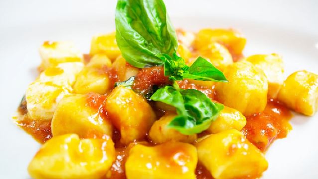 Privat-/Kleingruppenunterricht an der Schule "Quanto Basta" im Zentrum von Sorrento