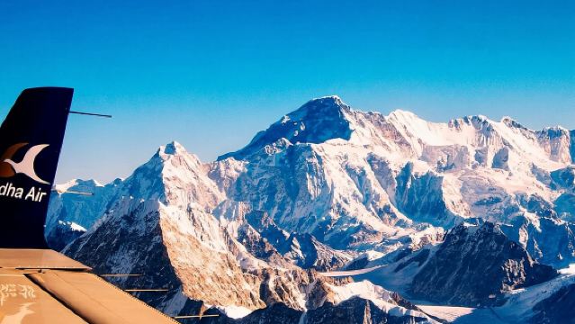 Kathmandu: Mount Everest Scenic Tour by Plane with Transfers