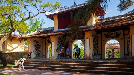 후에: 디럭스 패키지 투어