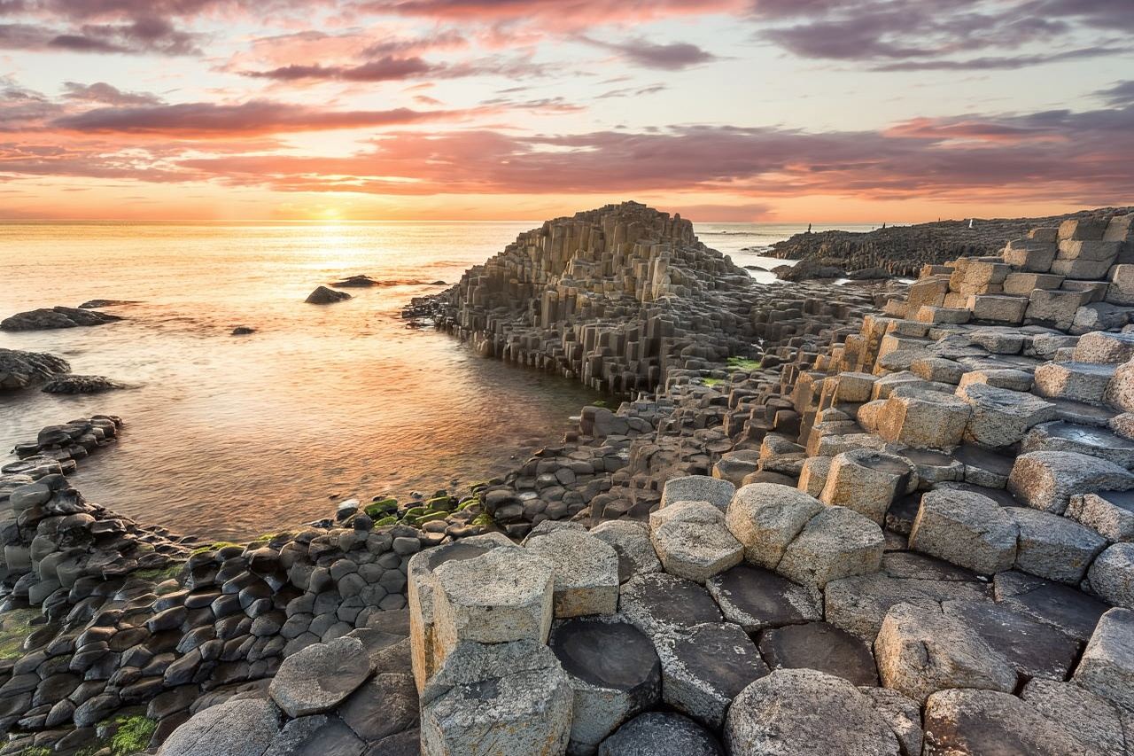 Belfast, UK: Giant's Causeway Day Tour (Visit Classic Game of Thrones Filming Locations)