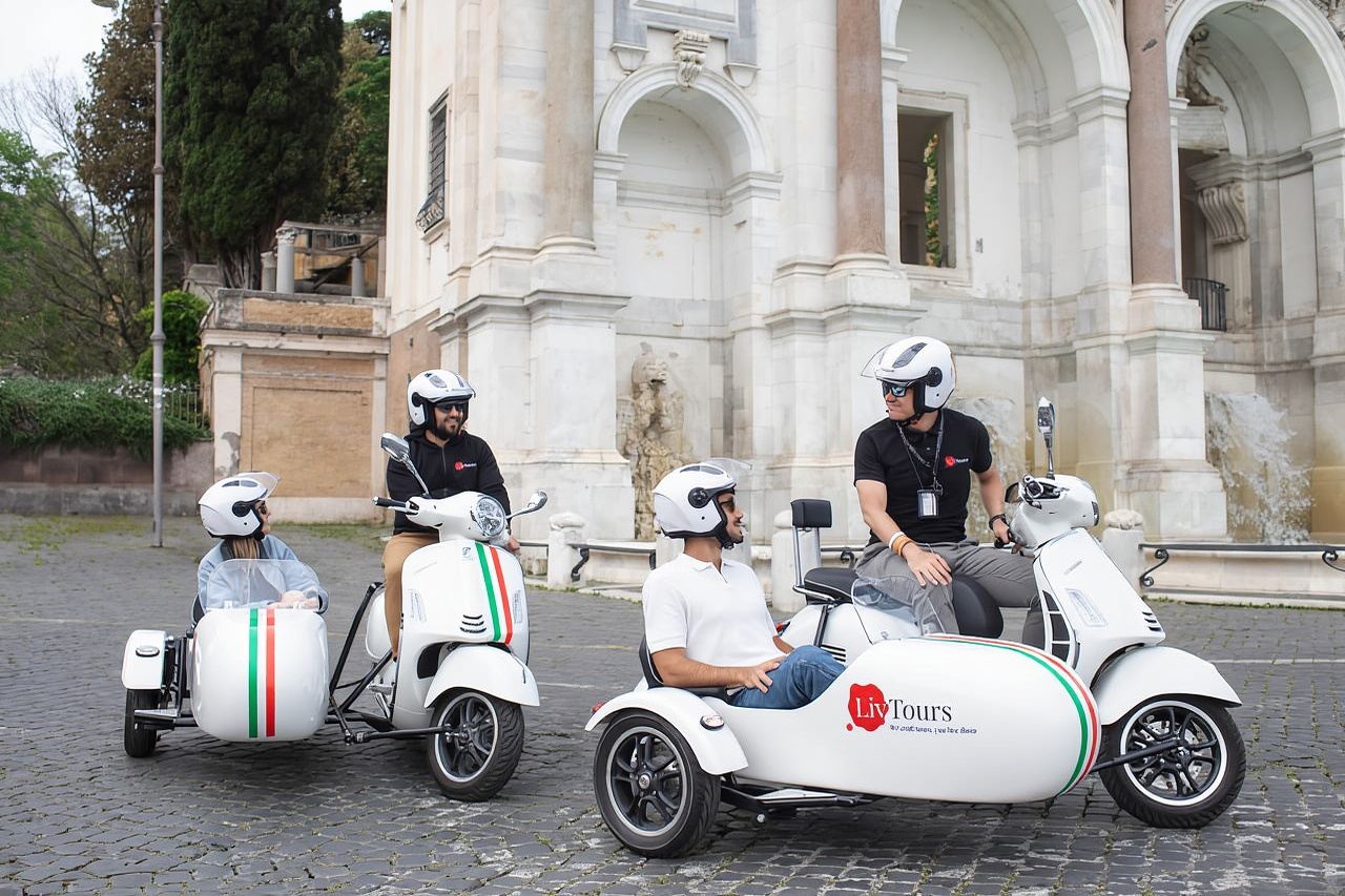 Рим: главные достопримечательности и скрытые сокровища, экскурсия на Vespa Sidecar