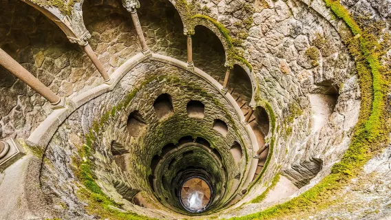 Sintra: Quinta da Regaleira Entry Tickets with Host