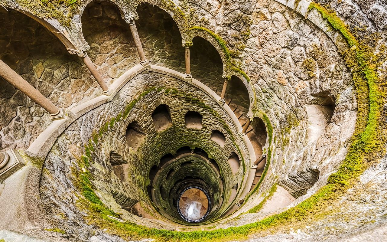 Sintra: Quinta da Regaleira Skip-the-Line Ticket