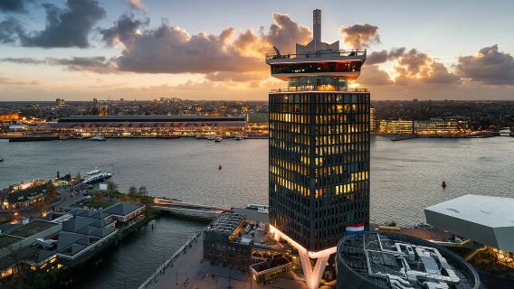 Однодневный тур в музей Moco + площадь Дам + музей Ван Гога + смотровую площадку A'DAM