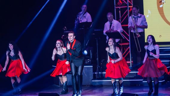 Branson: Clay Cooper's Country Express Show Tickets