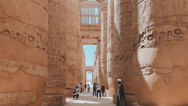 Half-day tour of Karnak Temple and Luxor Temple from Luxor, Egypt (including admission ticket and lunch).