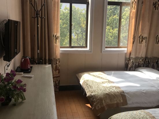 Others 4, Ying Chun Farmstay, Shanghai