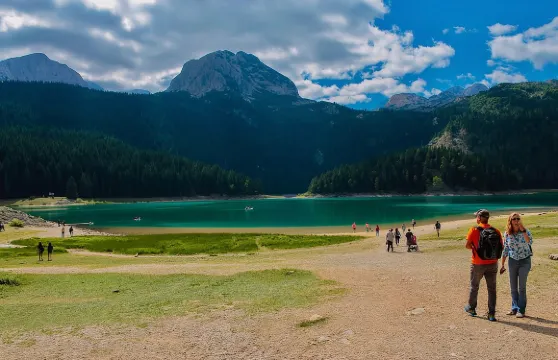 黑山北部、杜米托爾國家公園、塔拉河及奧斯特洛修道院之旅