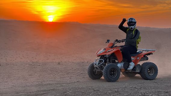 Agafay Desert: Quad Bike, Camel Ride and Dinner Show in Marrakech