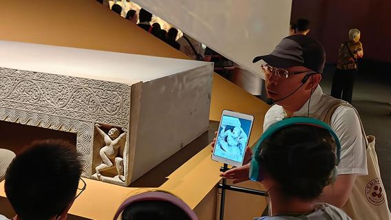 【隆興寺2H精講】8人小團·大咖導覽·可選私人導覽·含耳麥