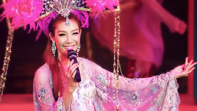 可接急單·普吉島西蒙人妖秀 VIP1-3排/普通座可選