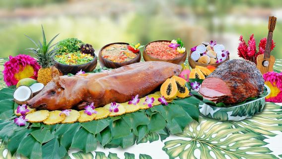 Waikiki: Tiệc Luau và Buffet với chương trình Rock-A-Hula tùy chọn