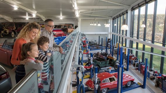 Warwick: Tiket Masuk Muzium Permotoran British