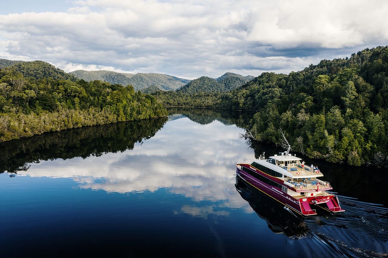 Strahan: World Heritage Cruise on Gordon River with Lunch