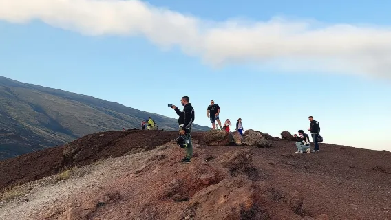 카타니아 출발: 에트나 산 오전 투어