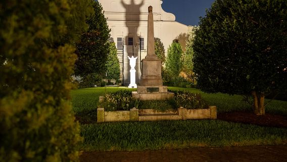 นิวออร์ลีนส์: ทัวร์แวมไพร์ วูดู และผี