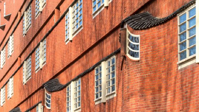 Amsterdam: Architecture Museum Het Schip Entry Ticket & Tour