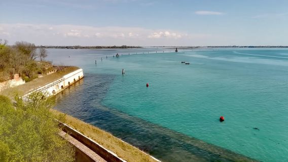 Venise : Éco-excursion en kayak à Burano à travers la lagune de Venise