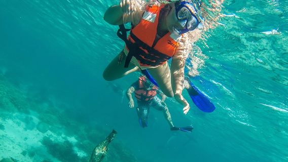 Isla Mujeres Snorkeling Tour Adventure