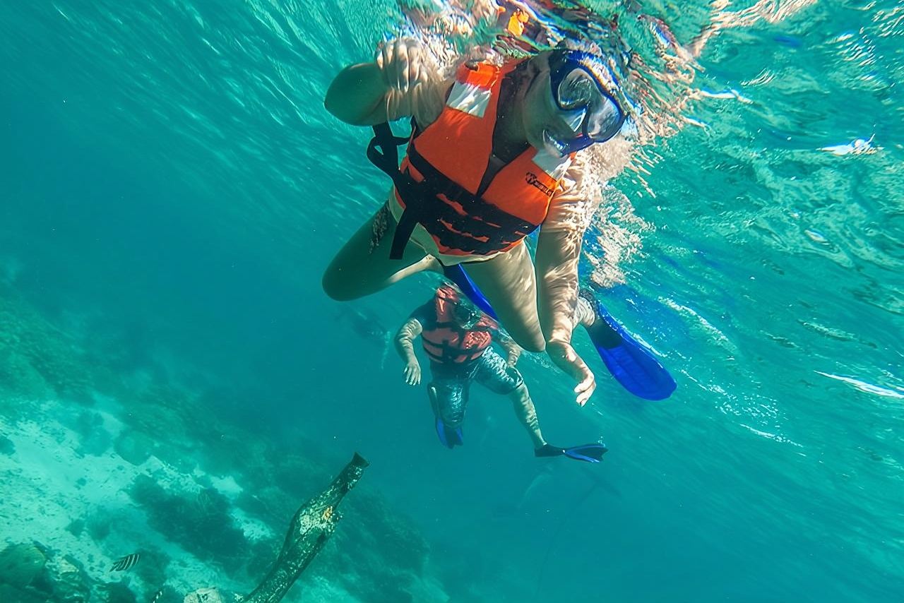 Isla Mujeres Snorkeling Tour Adventure