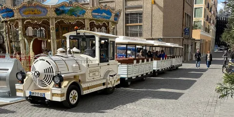 昂蒂布胡安萊潘小火車
