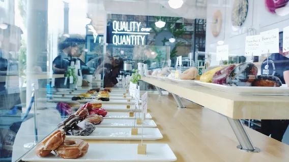Portland's Oorspronkelijke Heerlijke Donut Avontuur & Wandelende Eetreis