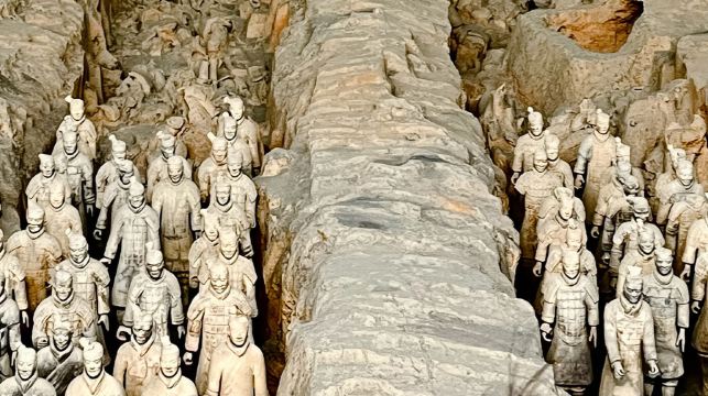 西安秦始皇帝陵博物院（兵馬俑）半日遊（英語/中文/日語/西班牙語/俄語導遊）每日出發