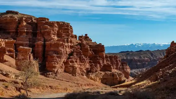 ทัวร์ 1 วัน ชารินแคนยอน + ทะเลสาบคอลไซ + ทะเลสาบไคน์ดี ที่อัลมาตี คาซัคสถาน