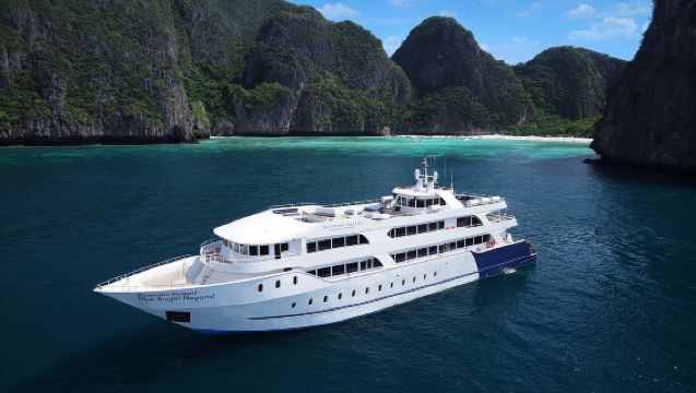 ภูเก็ต: บริการเรือเฟอร์รี่พรีเมียมเที่ยวเดียว ต้นทาง/ปลายทาง หมู่เกาะพีพี