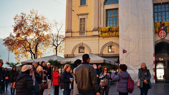 Desde Milán: barco privado al lago de Como, Lugano y Bellagio