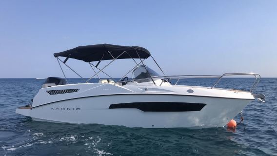 Comer See: 2-stündige gemeinsame Bootstour mit Weinprobe