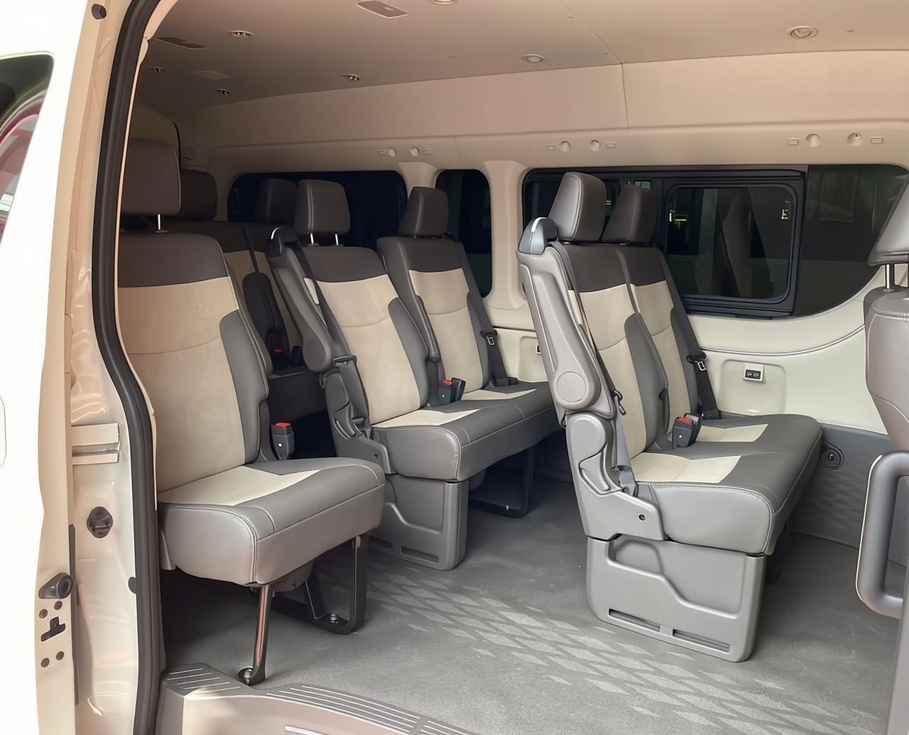 ฟลอเรส: การเดินทางจากฟลอเรสไปยังเซมุค แชมเปย์ การท่องเที่ยวสุดพิเศษของลันกิน