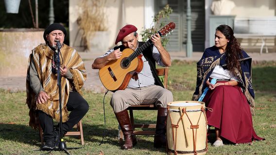Private Gaucho Day Tour to an Argentinian Estancia