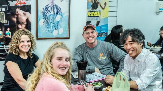 Taipei Streetfood- und Nachtmarkt-Tour mit einem Einheimischen: Privat & individuell