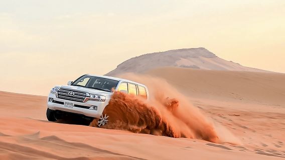 7-hour Small Group 4x4 Desert Safari Tour with Buffet Dinner in Dubai