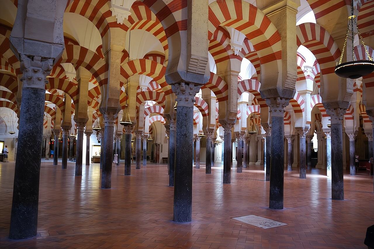 Mosque of Cordoba History Tour in English Tickets included