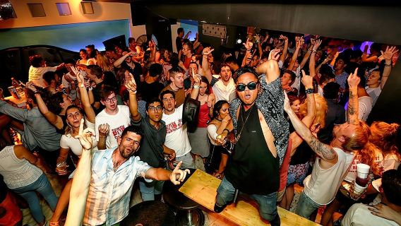 Tower Pub Crawl in Split