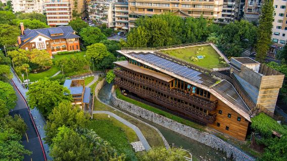 Taipei private car day tour: Beitou Hot Spring Museum + Thermal Valley + Beitou Library (departing from Taipei)