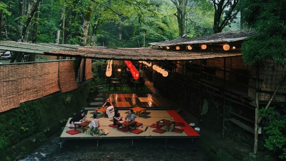 京都貴船神社+三千院+嵐山日帰りツアー【9名様少人数グループ・送迎サービスあり】