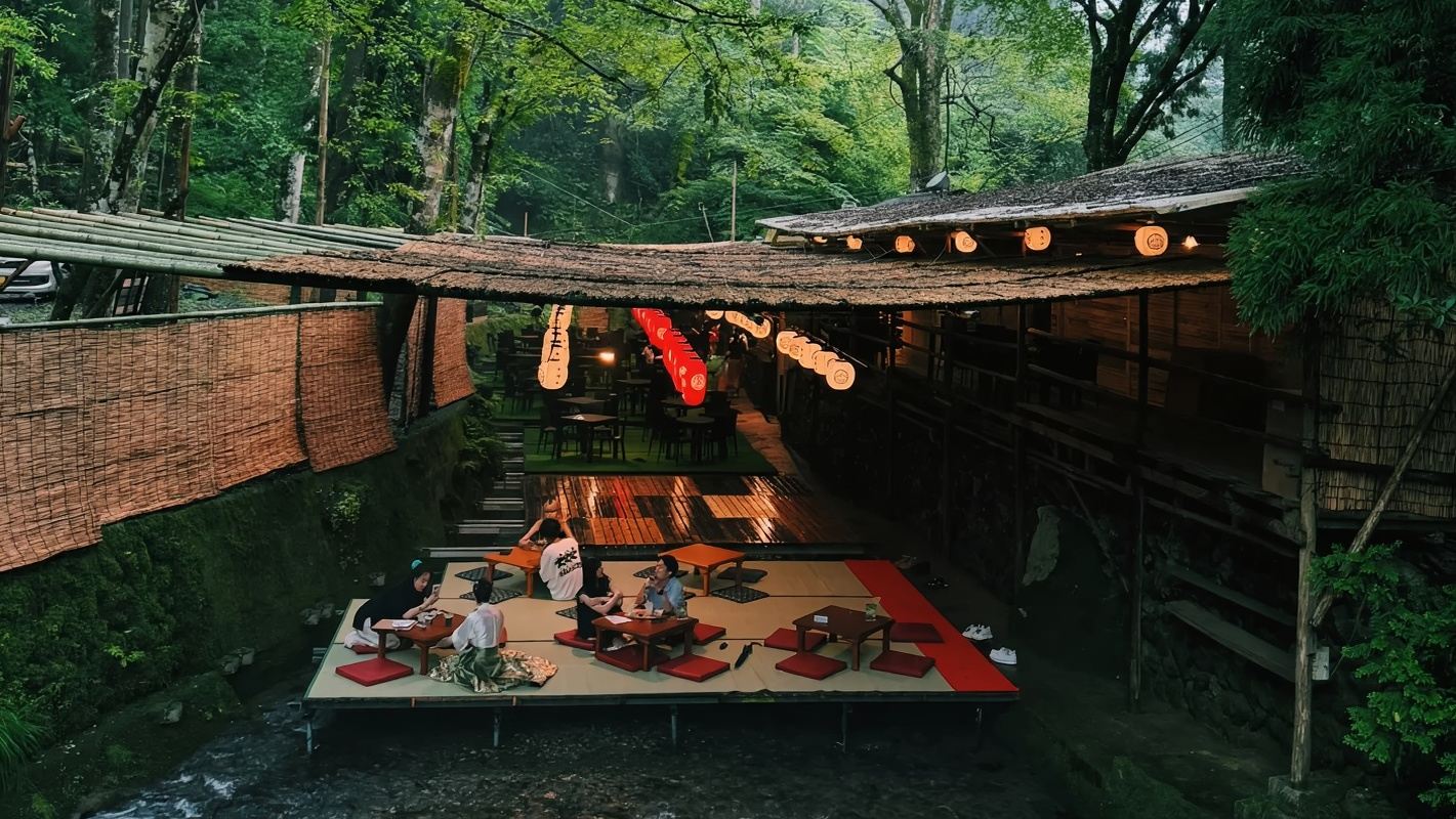 Kyoto Fushimi Inari Shrine + Nara Park + Arashiyama one-day tour