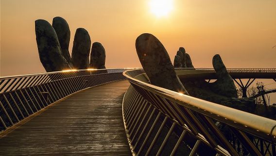 ЧАСТНЫЙ Полдня до Золотого моста Бана Хилл из города Дананг