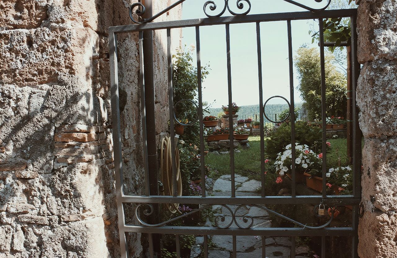 義大利白露里治奧+博爾塞納湖【動漫現實打卡中文包車10h】