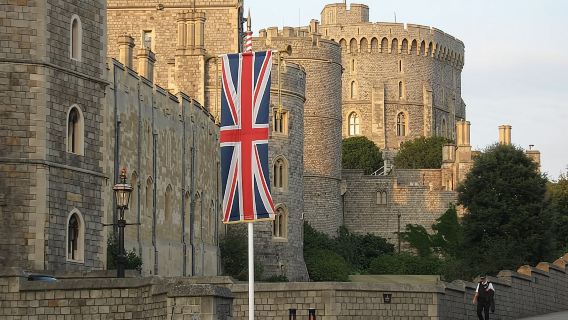 Southampton Shore Excursion: Post-Cruise Tour to London via Salisbury, Stonehenge and Windsor