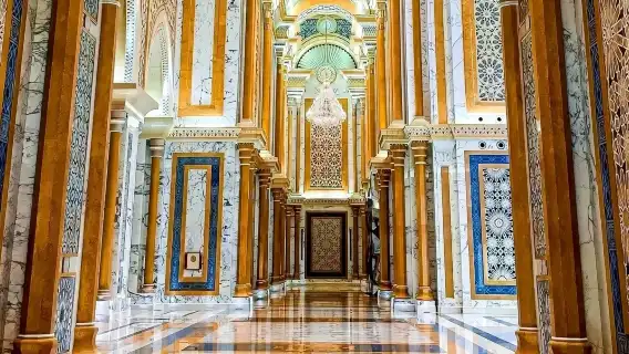 阿聯酋阿布達比謝赫扎耶德大清真寺一日遊【英文團】